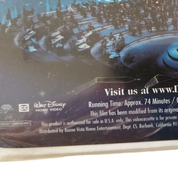 New Fantasia 2000 VHS Movie With Commemorative Booklet Walt Disney Clamshell. - Picture 10 of 16